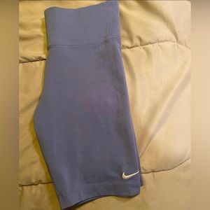 Purple nike biker shorts size Meduim